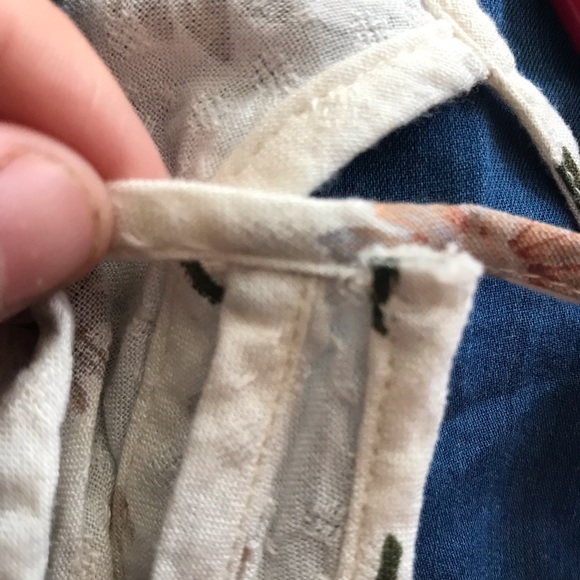 FREE in $30 bundle American Eagle Tank Top - S - Picture 3 of 4